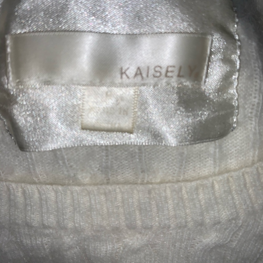 Kaisley: angora/lambs wool super soft sweater - Picture 4 of 5